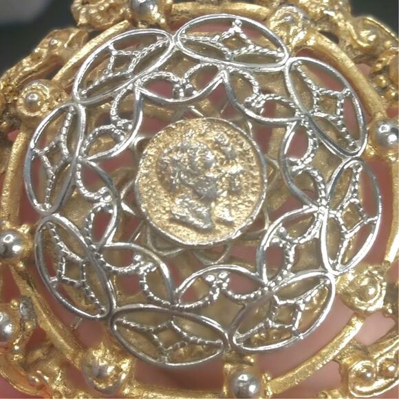 Etruscan Medallion Brooch Pin Vintage Napoleon Coin Round Open Work Filigree - Picture 8 of 10